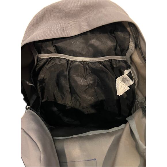 JanSport Right pack 3 Section Backpack Lucky Four Aces Patch - Picture 4 of 5